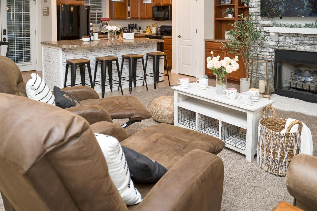 Villa Luxe Quiet Townhouse W/Parking/Pool/By Dollywood Pigeon Forge Exterior foto